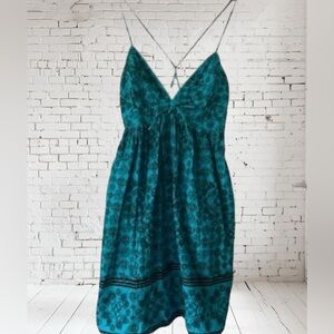 Cute LEI sundress! Junior L